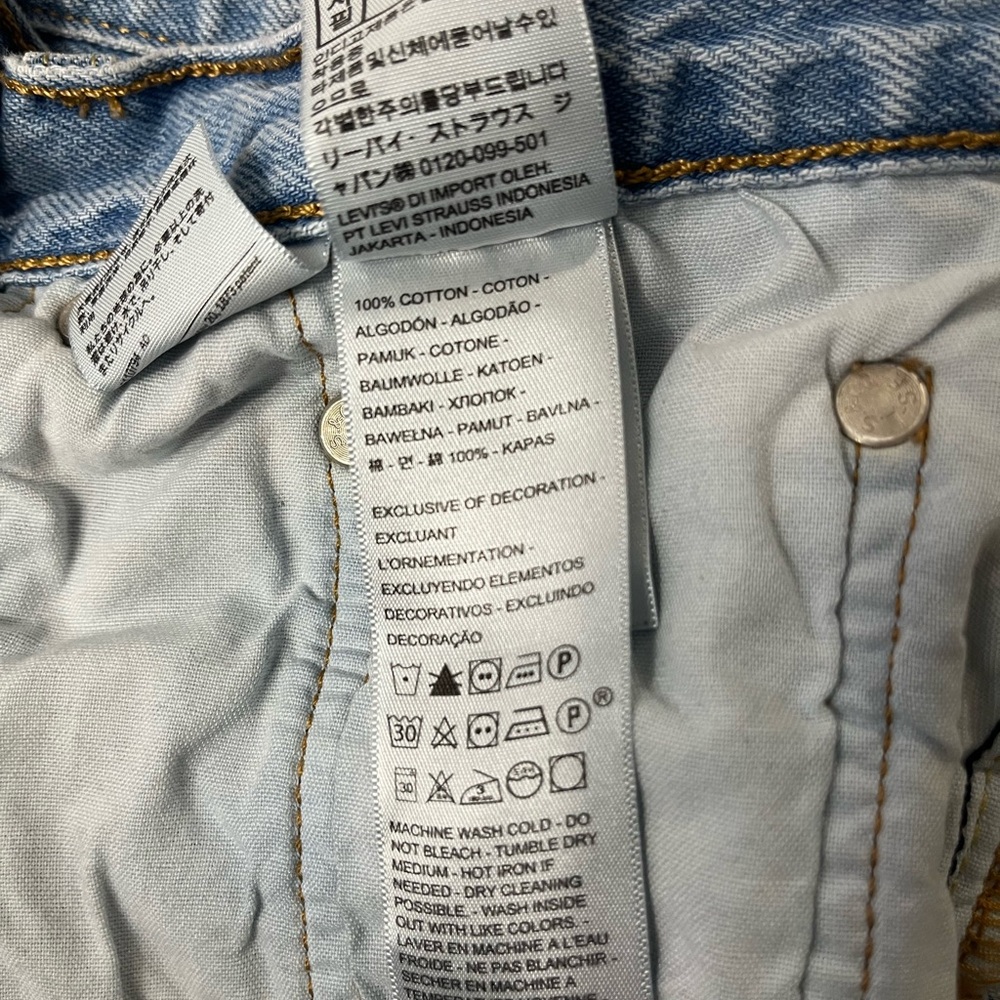 Levi's Jean Short Size W27 - Picture 10 of 14